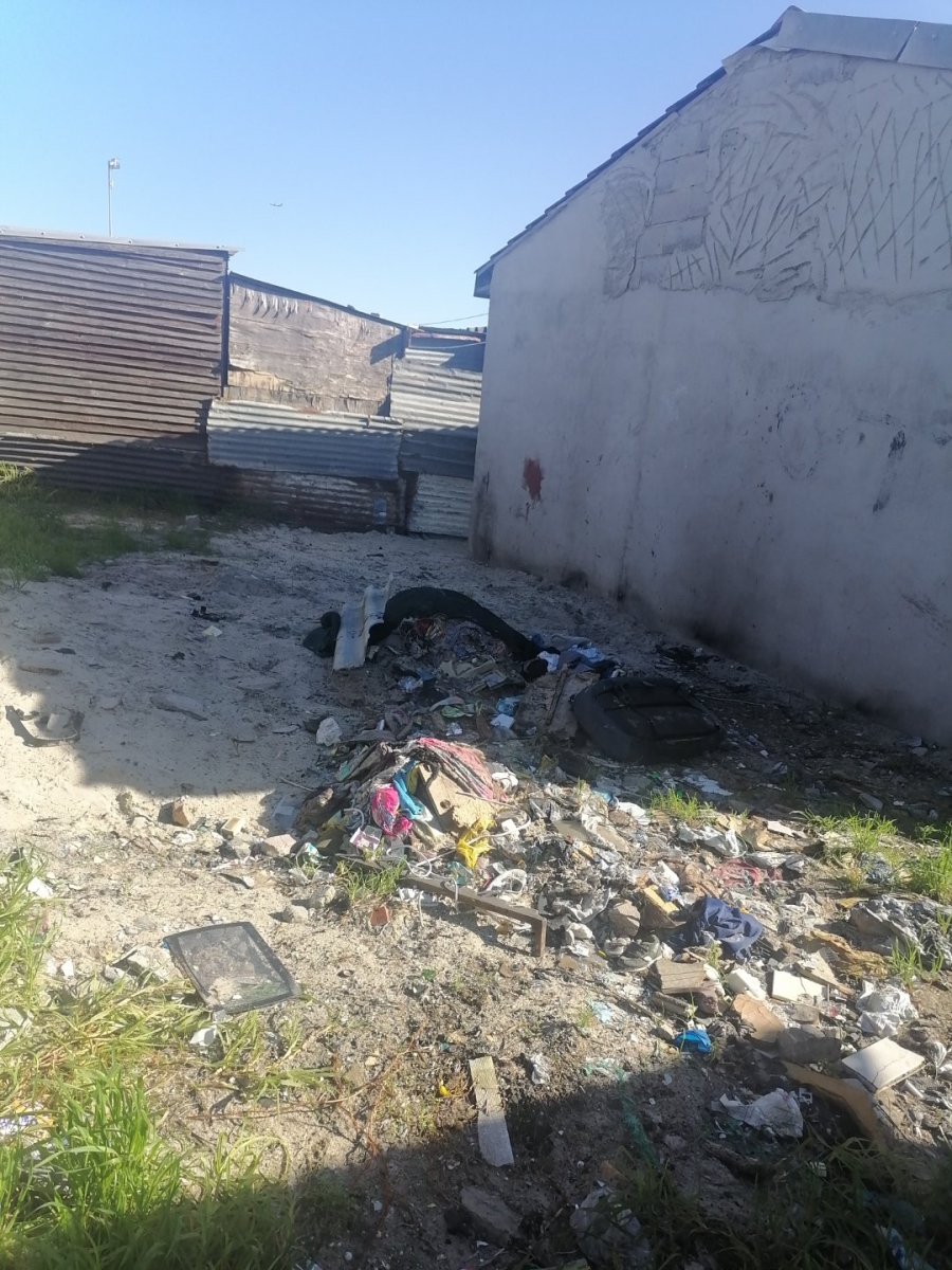 2 Bedroom Property for Sale in Delft South Western Cape